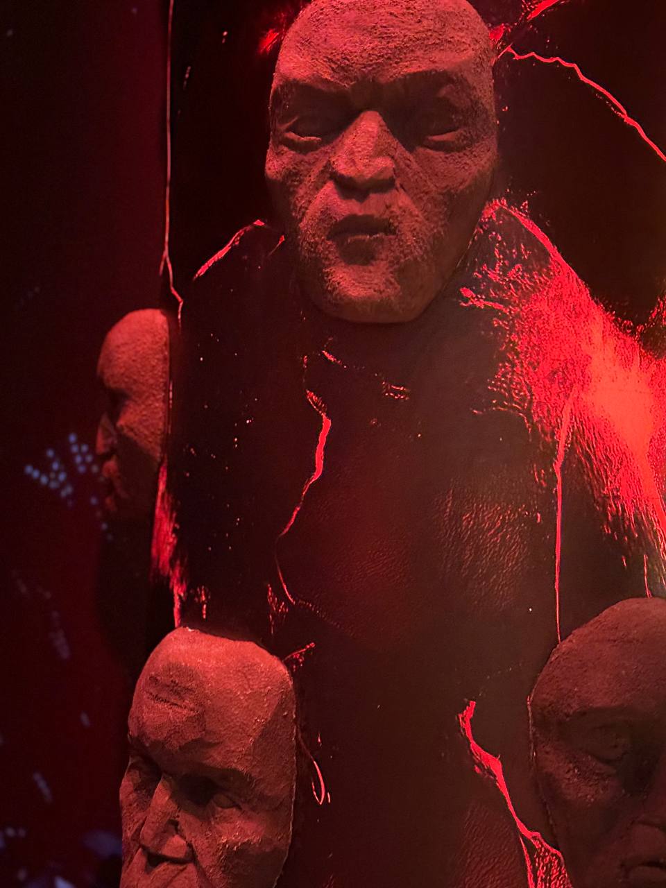 Иван Мезюхо: Посетил экспозицию Музея христианства на территории музейно-храмового комплекса «Новый Херсонес» (г. Севастополь). Это музей нового типа, где вовсю применяются мультимедийные технологии и нейросети Иван Мезюхо: Посетил экспозицию Музея христианства на территории музейно-храмового комплекса «Новый Херсонес» (г. Севастополь). Это музей нового типа, где вовсю применяются мультимедийные технологии и нейросети