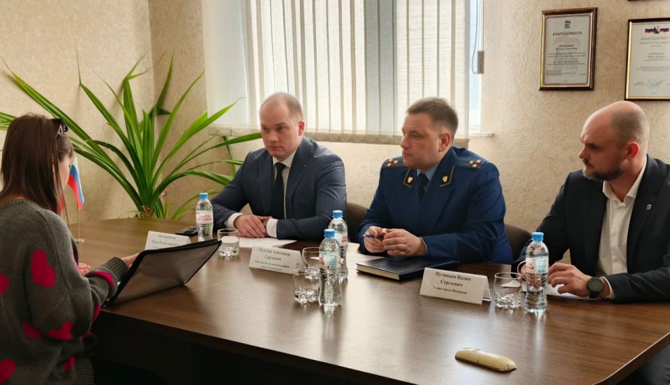 Илья Пестерников: Сегодня отмечается День работника прокуратуры Российской Федерации Илья Пестерников: Сегодня отмечается День работника прокуратуры Российской Федерации