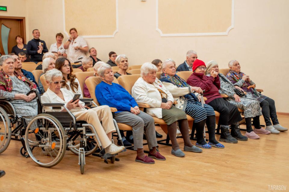 � ����-��������� ��� ����������� � ��������� �������� ������� ��������� � ������-������