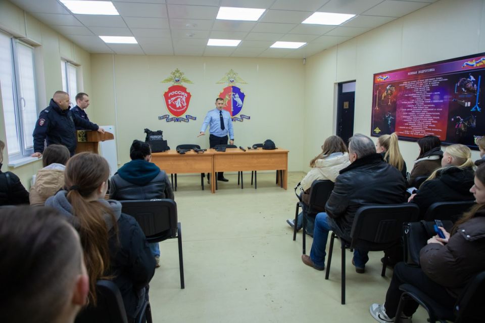 �������� �������. ����� ������: ������������ ��������� ��������������� �������