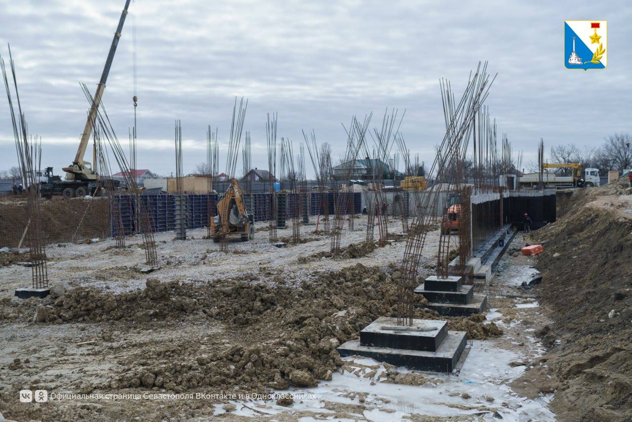 В Севастополе на 7-м километре Балаклавского шоссе начали строить новый детский сад на 280 мест В Севастополе на 7-м километре Балаклавского шоссе начали строить новый детский сад на 280 мест