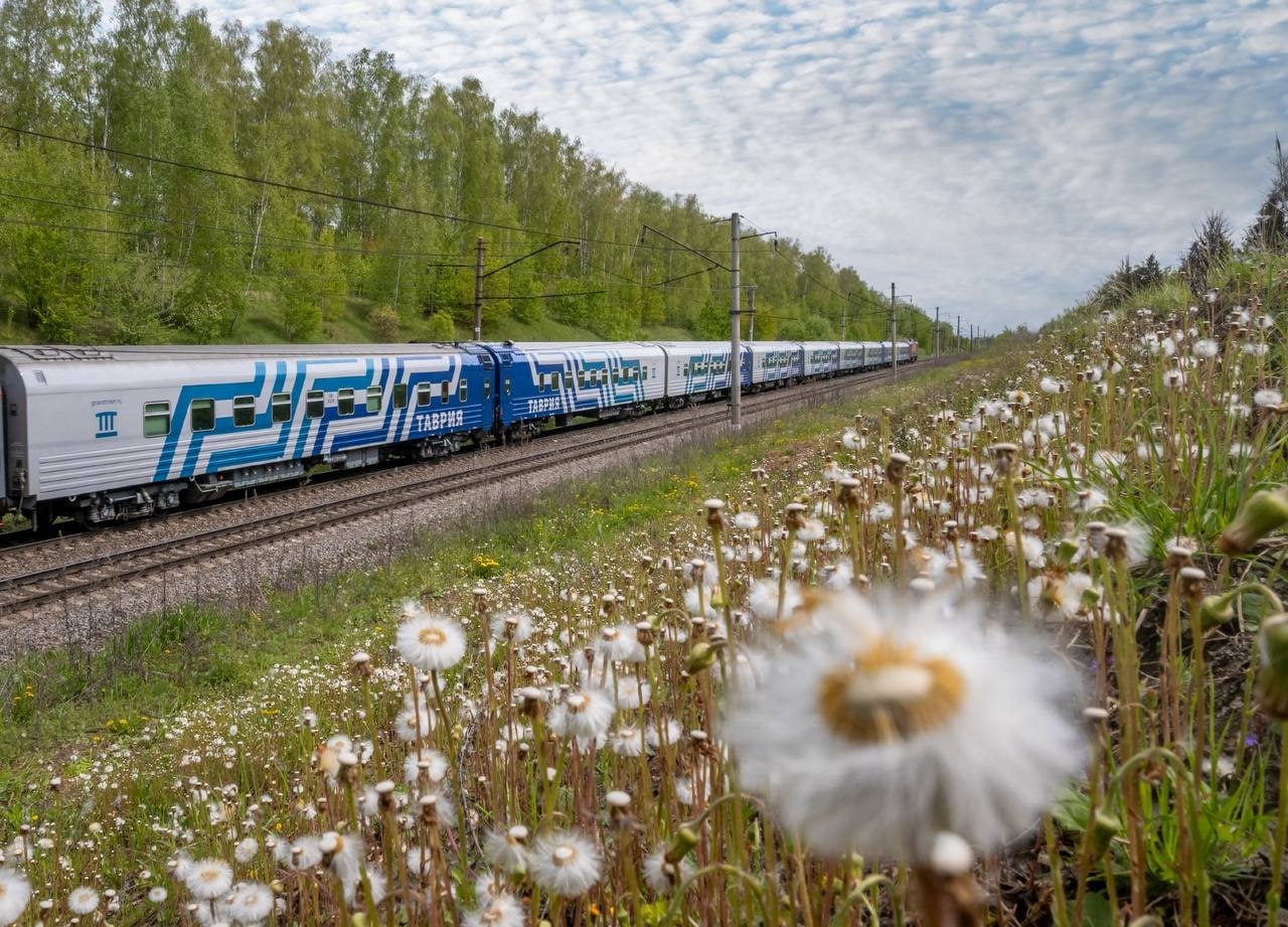 Поезд «Таврия» ускорили: из Симферополя в Москву за 29 часов