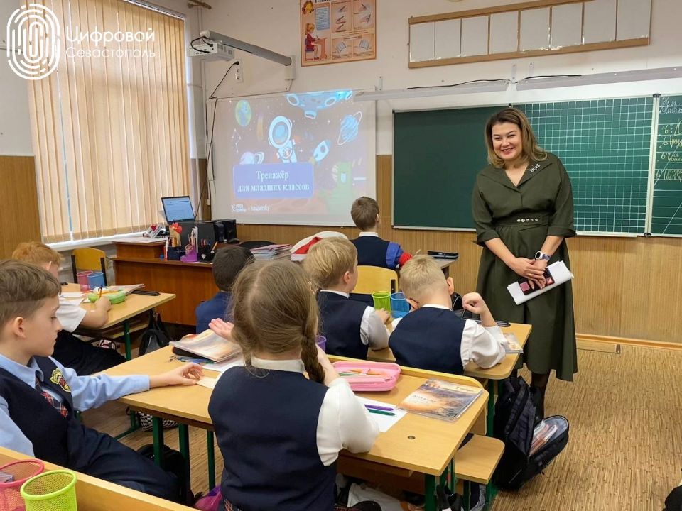 ����� 3000 ��������������� ���������� ����������� � ������������ �����������