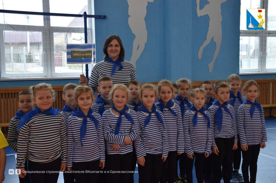 ����� 200 ������������ ����������� ������������� � ������� ���������-���������� ����