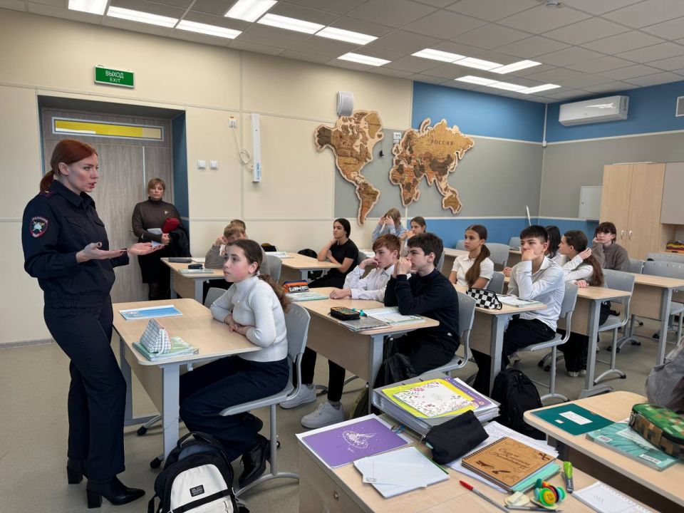 ����������������� ���������� ������� ��������������� ���������� �������������� ��������� � �������-������������ �����