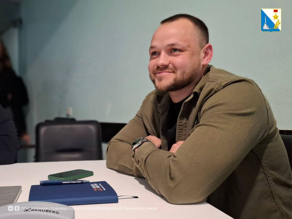 Участники программы «Севастополь - город героев» изучили транспортную систему региона Участники программы «Севастополь - город героев» изучили транспортную систему региона