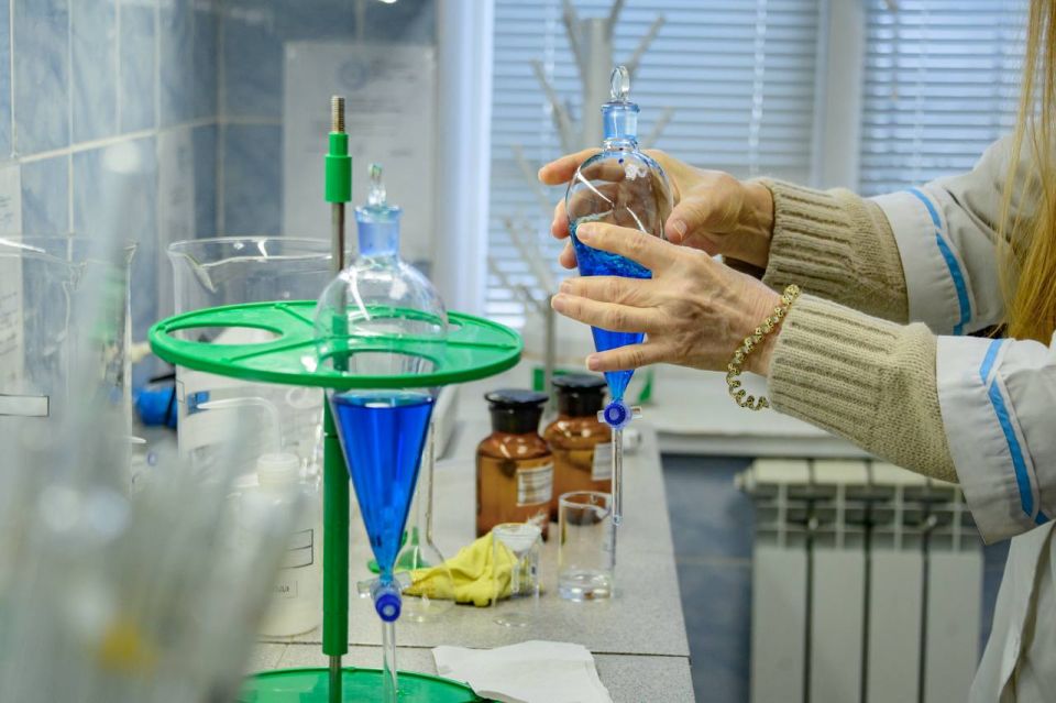 ������������� ����������� � �����������: �������� ��������� ���������� �����