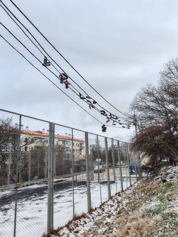 Горсвет: Наглядно: одна из забав севастопольской молодёжи