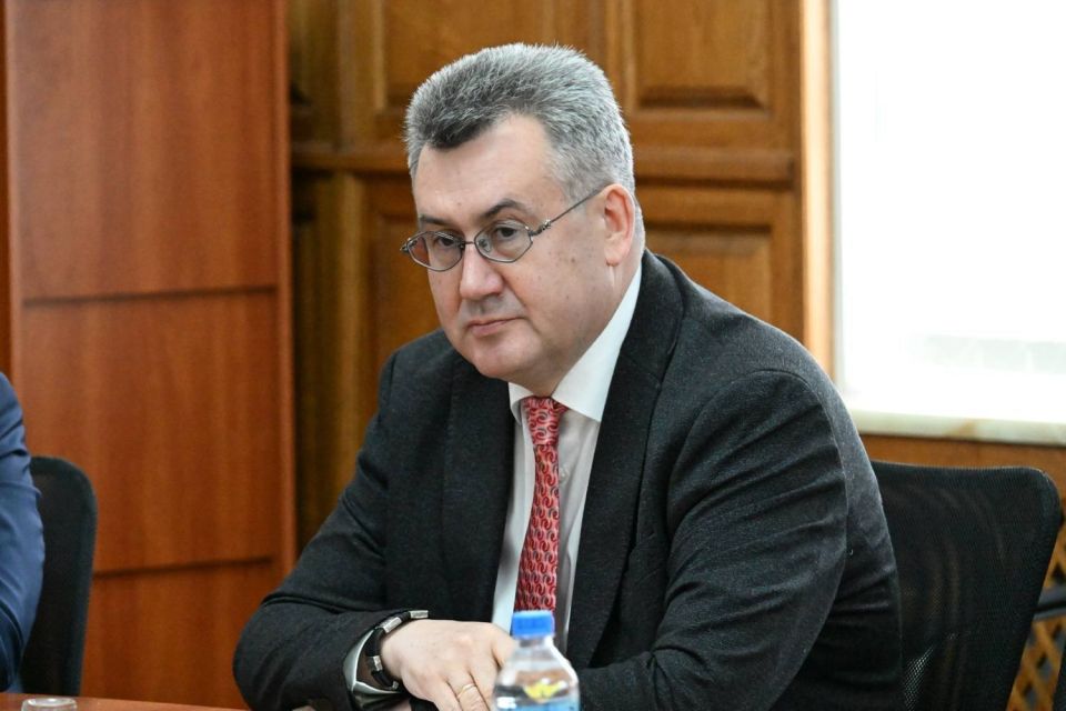 Владимир Немцев: Сегодня принял участие в расширенном заседании постоянного комитета по экономике и инвестициям Владимир Немцев: Сегодня принял участие в расширенном заседании постоянного комитета по экономике и инвестициям