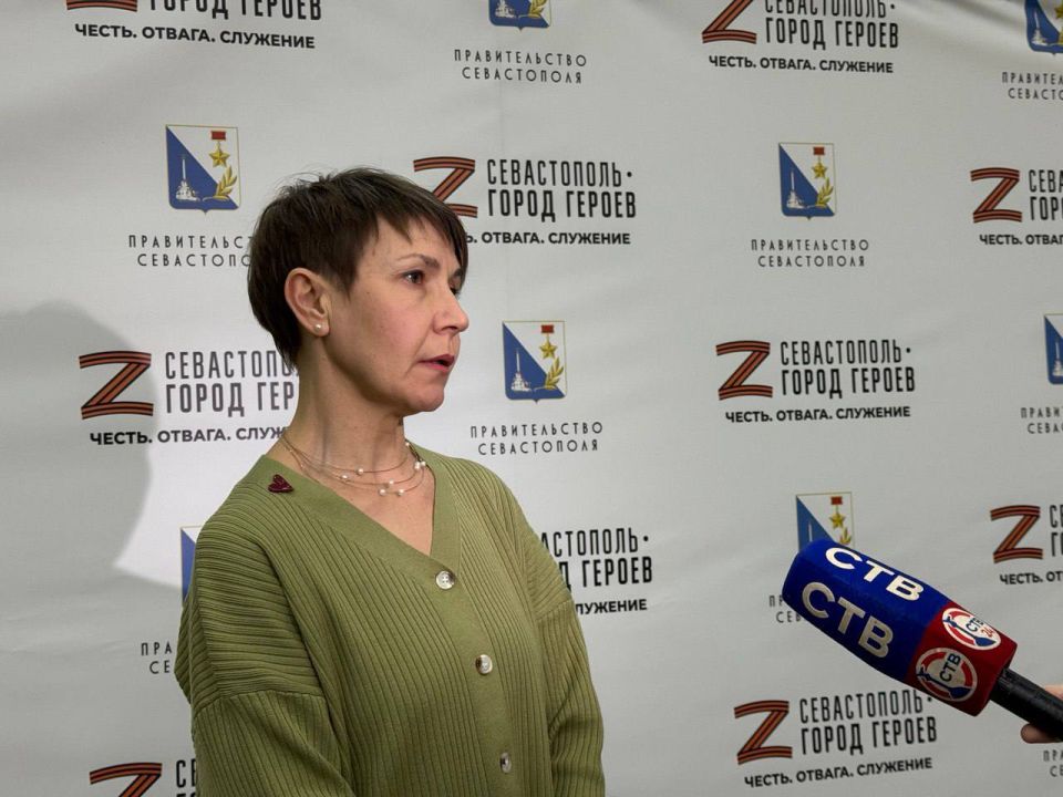 В рамках второго очного модуля образовательной программы «Севастополь - город героев» для участников и ветеранов специальной военной операции вместе с коллегами выступила в качестве спикера В рамках второго очного модуля образовательной программы «Севастополь - город героев» для участников и ветеранов специальной военной операции вместе с коллегами выступила в качестве спикера