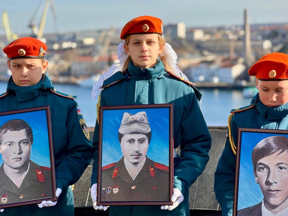 Владимир Немцев: Сегодня — День памяти о россиянах, исполнявших служебный долг за пределами Отечества Владимир Немцев: Сегодня — День памяти о россиянах, исполнявших служебный долг за пределами Отечества