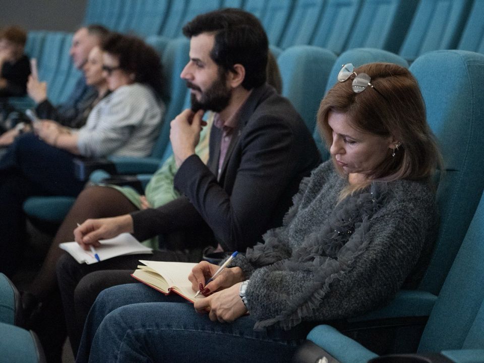 � ����������� ������ ������� � ��������� ���������� ����������