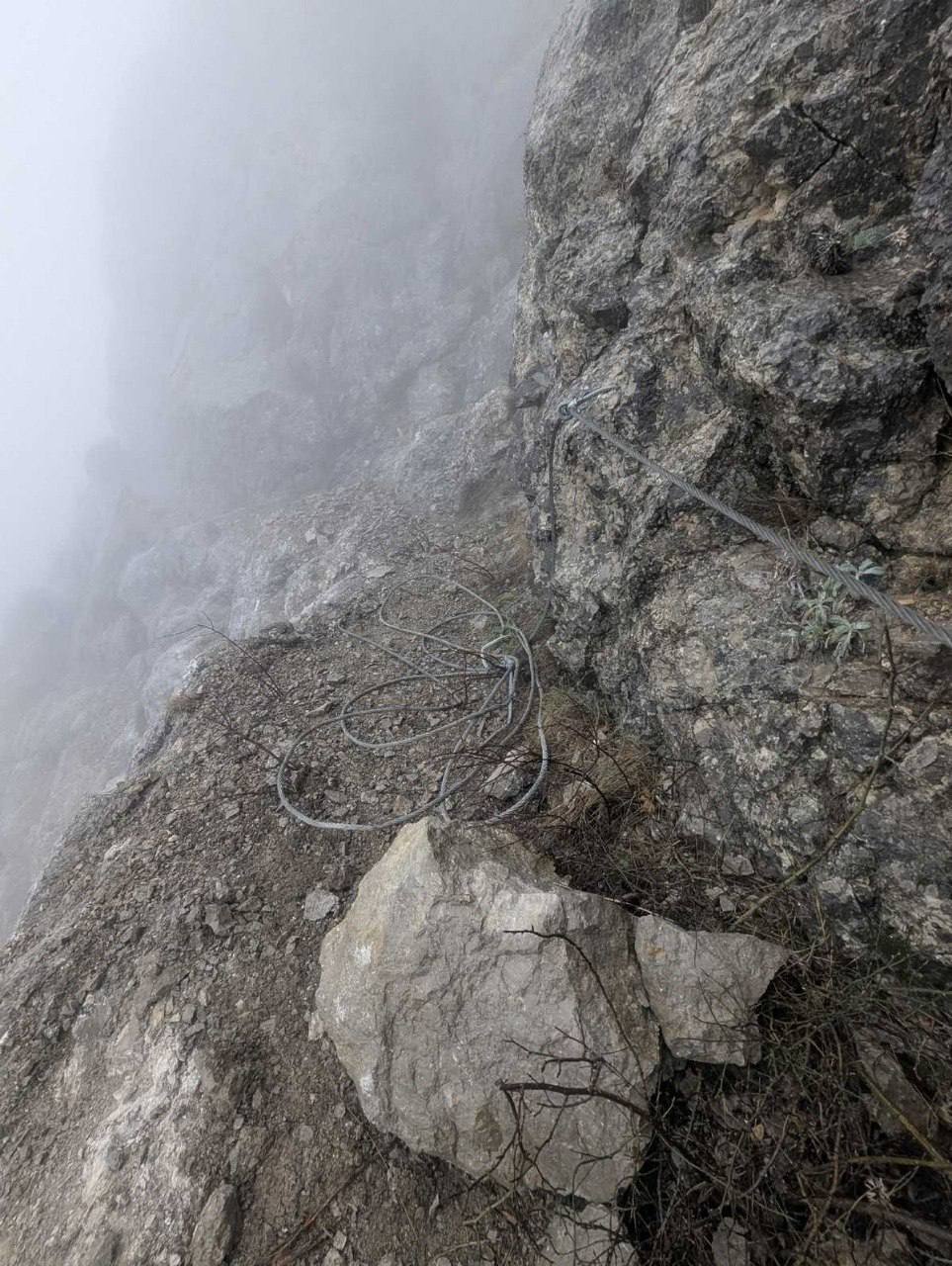 Участок Виа-Ферраты на горе Ильяс-Кая закрыли для туристов из-за обвала