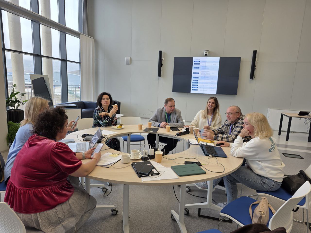 Александр Кулагин: Выходные - с пользой.. В эти выходные принимаю участие в качестве эксперта в образовательном проекте "Доказательная урбанистика. Локальная еда", который проходит на базе Арт-кластера "Таврида" в Академии... Александр Кулагин: Выходные - с пользой.. В эти выходные принимаю участие в качестве эксперта в образовательном проекте "Доказательная урбанистика. Локальная еда", который проходит на базе Арт-кластера "Таврида" в Академии...