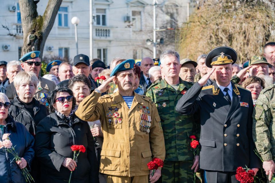 � ����������� ������� ������ ������-������������������