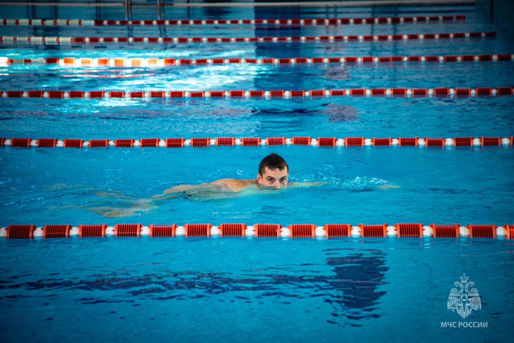Вплавь – к победе. Сотрудники МЧС России по Севастополю состязались в соревнованиях по плаванию Вплавь – к победе. Сотрудники МЧС России по Севастополю состязались в соревнованиях по плаванию