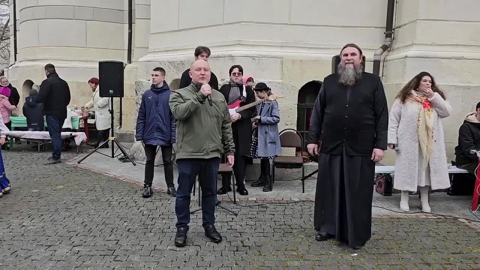 ������ ��������� ������� ����������������� ������� � �����-������������� ������