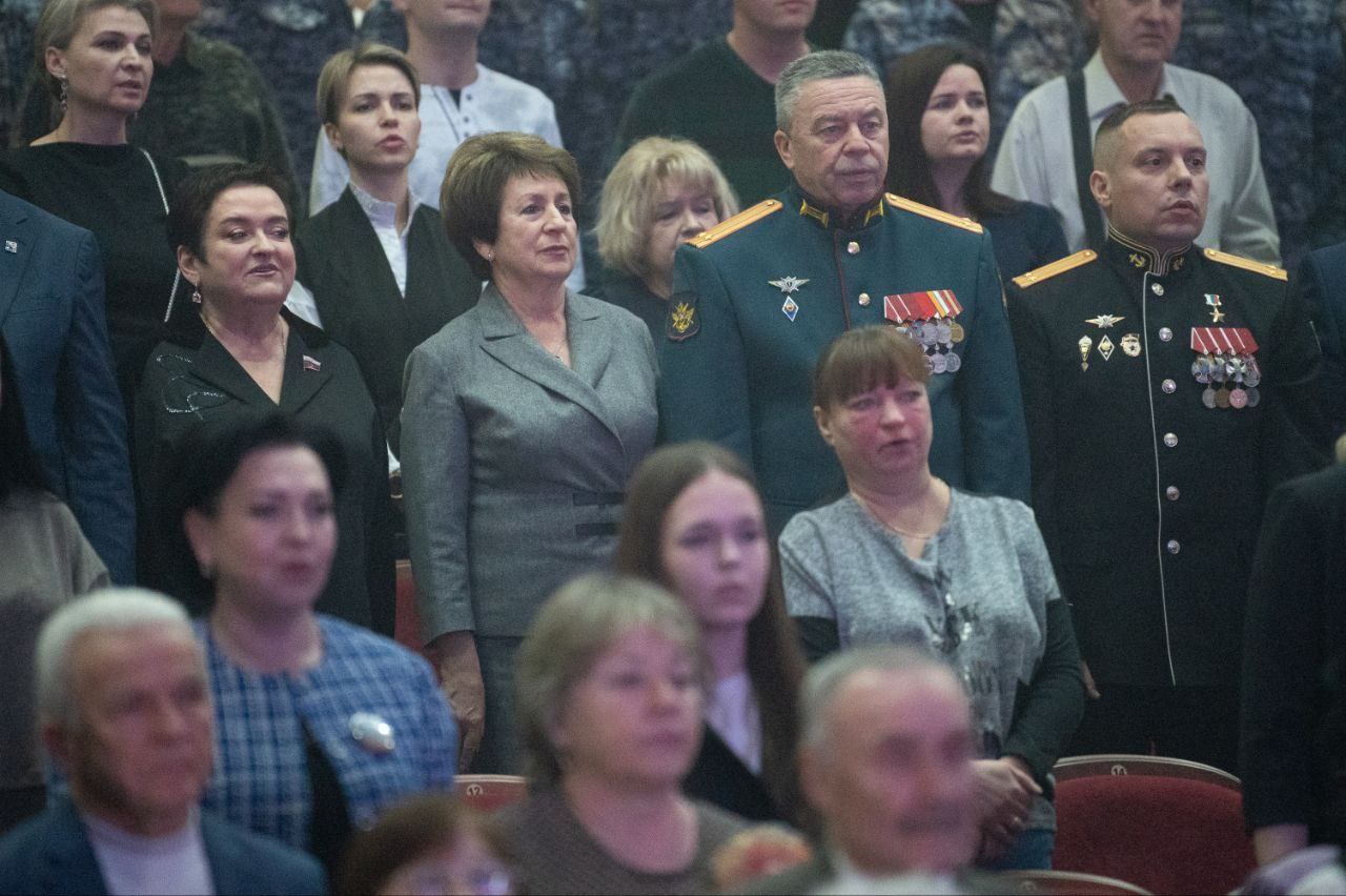Екатерина Алтабаева: В преддверии двойного для Севастополя праздника: Дня защитника Отечества и Дня народной воли во Дворце культуры рыбаков побывала на праздничном концерте «Сила в правде. Воля в единстве» Екатерина Алтабаева: В преддверии двойного для Севастополя праздника: Дня защитника Отечества и Дня народной воли во Дворце культуры рыбаков побывала на праздничном концерте «Сила в правде. Воля в единстве»
