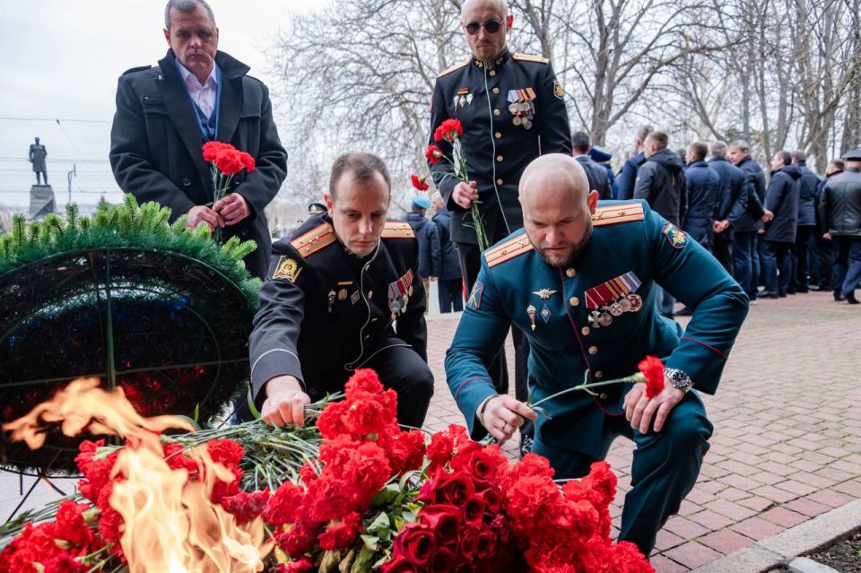 ������ ���������: ������� ����������� �������� ���� ��������� ��������� � 12-� ��������� ������ ������� �����