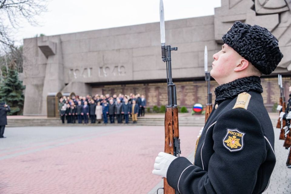 ������ ���������: ������� ����������� �������� ���� ��������� ��������� � 12-� ��������� ������ ������� �����