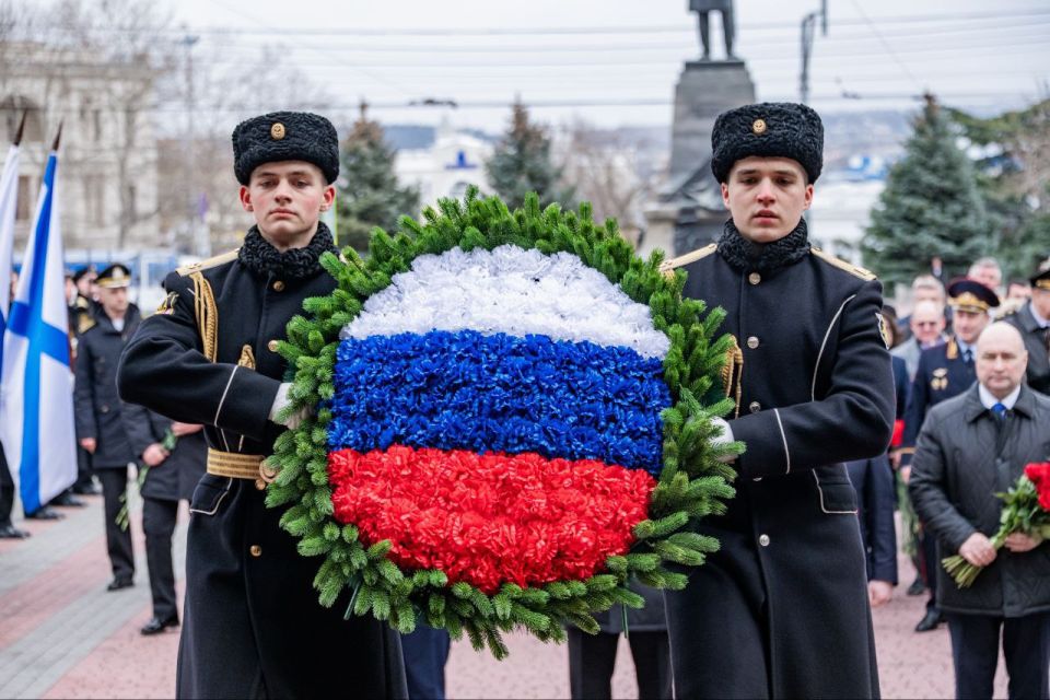 �������� ������ ����������� ������ ������ ������ ������� � ����������� ������������ �� ������ ��� ��������� ��������� � ��� �������� ����