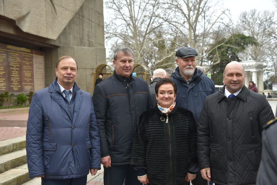 ��������� �������: �� ������� ����������� ��������, �������, � ���� ��������� ��������� � ���� �������� ����, ��������� ����� � ����� � ������� ���� ��������� ������� ����������� 1941-1942 ��