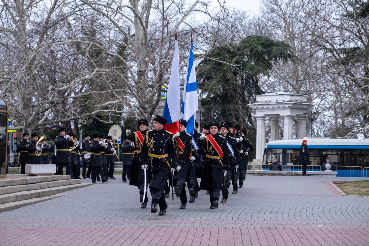 Начальник УМВД России по г.Севастополю генерал-майор полиции Сергей Сигунов принял участие в торжественном мероприятии, посвящённом Дню защитника Отечества Начальник УМВД России по г.Севастополю генерал-майор полиции Сергей Сигунов принял участие в торжественном мероприятии, посвящённом Дню защитника Отечества