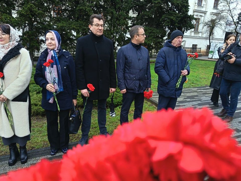 � �����-������������ ������ - ����������� ��������� ���������� ����� � ����� ������� ���������� ����� ������� �������