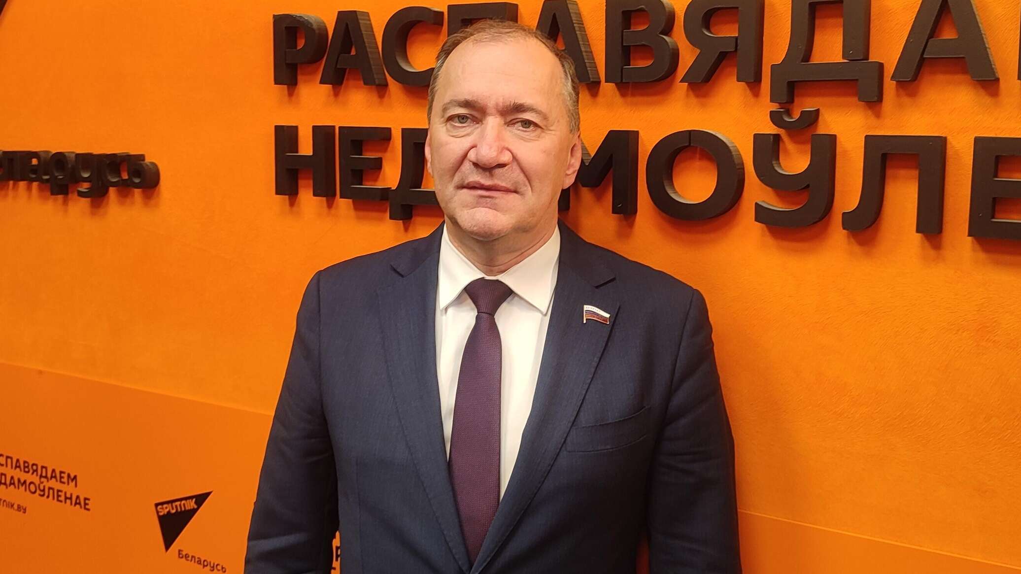 Дмитрий Белик: На выпады Зеленского Орбан ответит действиями, болезненными для Киева