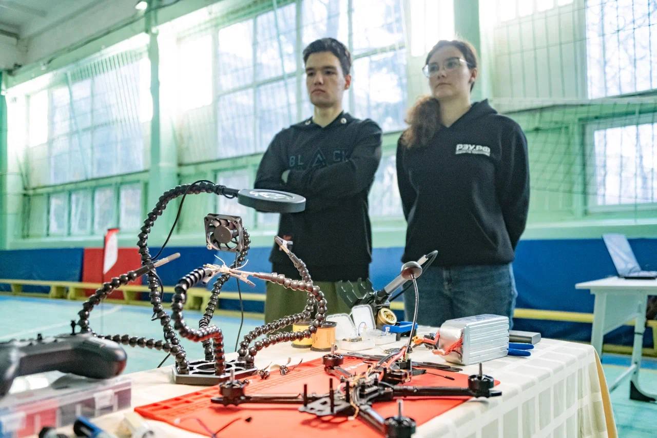 Михаил Развожаев: В Севастопольском колледже информационных технологий и промышленности прошел форум, посвященный беспилотным системам Михаил Развожаев: В Севастопольском колледже информационных технологий и промышленности прошел форум, посвященный беспилотным системам