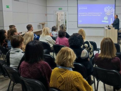 � ������ ���� ����� 800 ����������� ����������� ������� ������� � �������, �������������� �������� �������