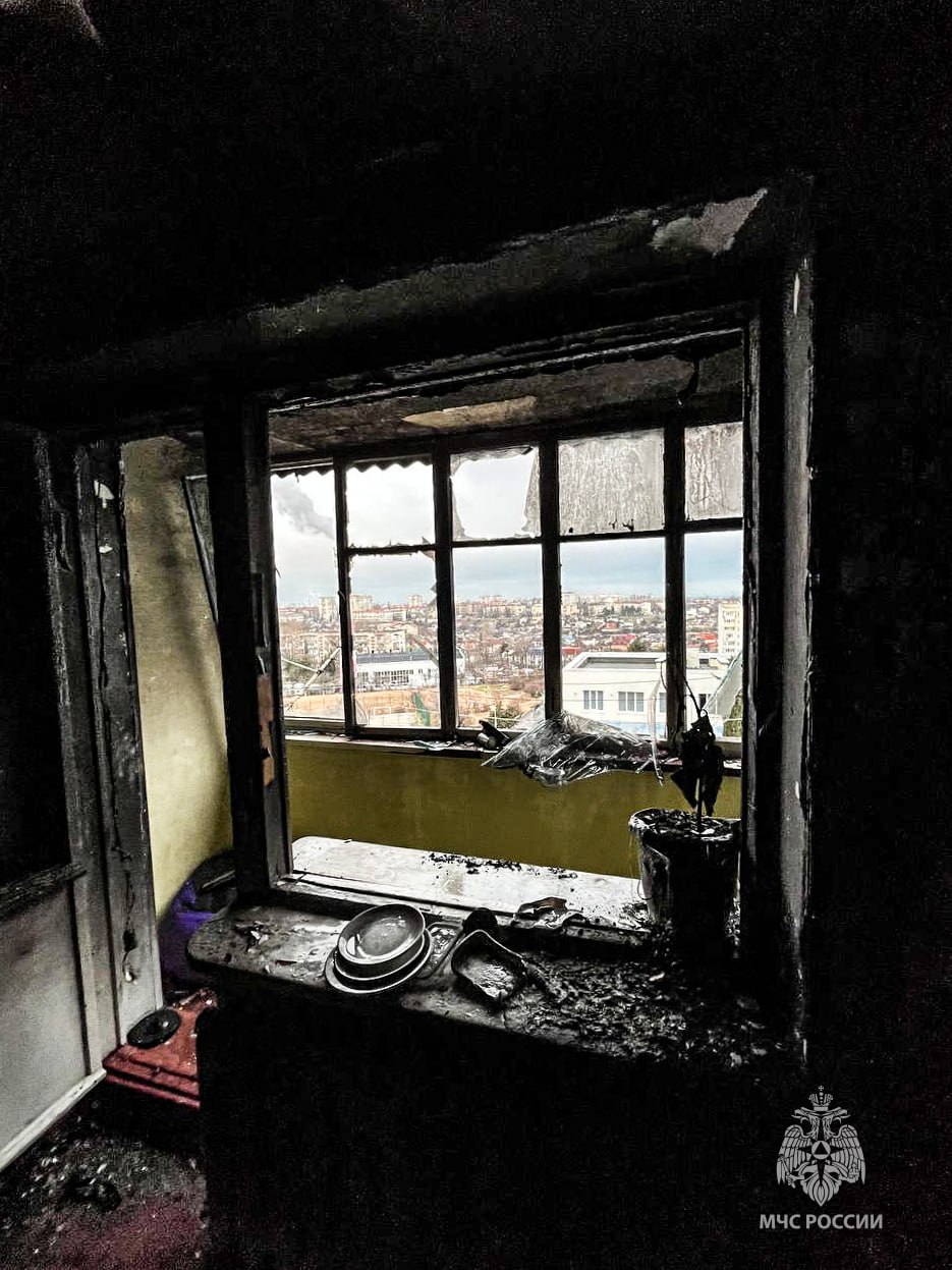 Последствия пожара в квартире по улице Маршала Геловани Последствия пожара в квартире по улице Маршала Геловани