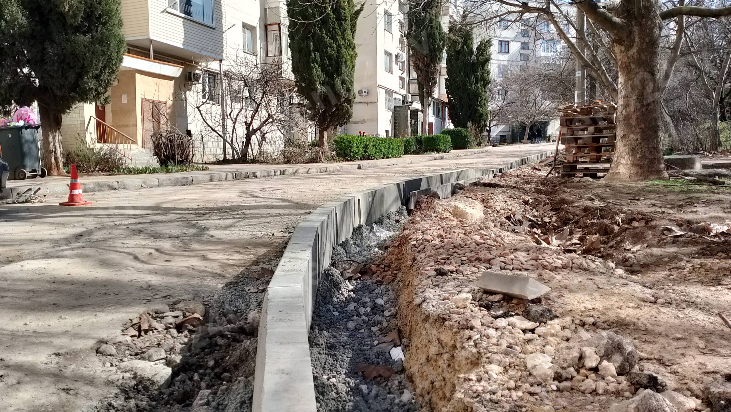 Ремонт дворового проезда стартовал на улице Генерала Лебедя Ремонт дворового проезда стартовал на улице Генерала Лебедя