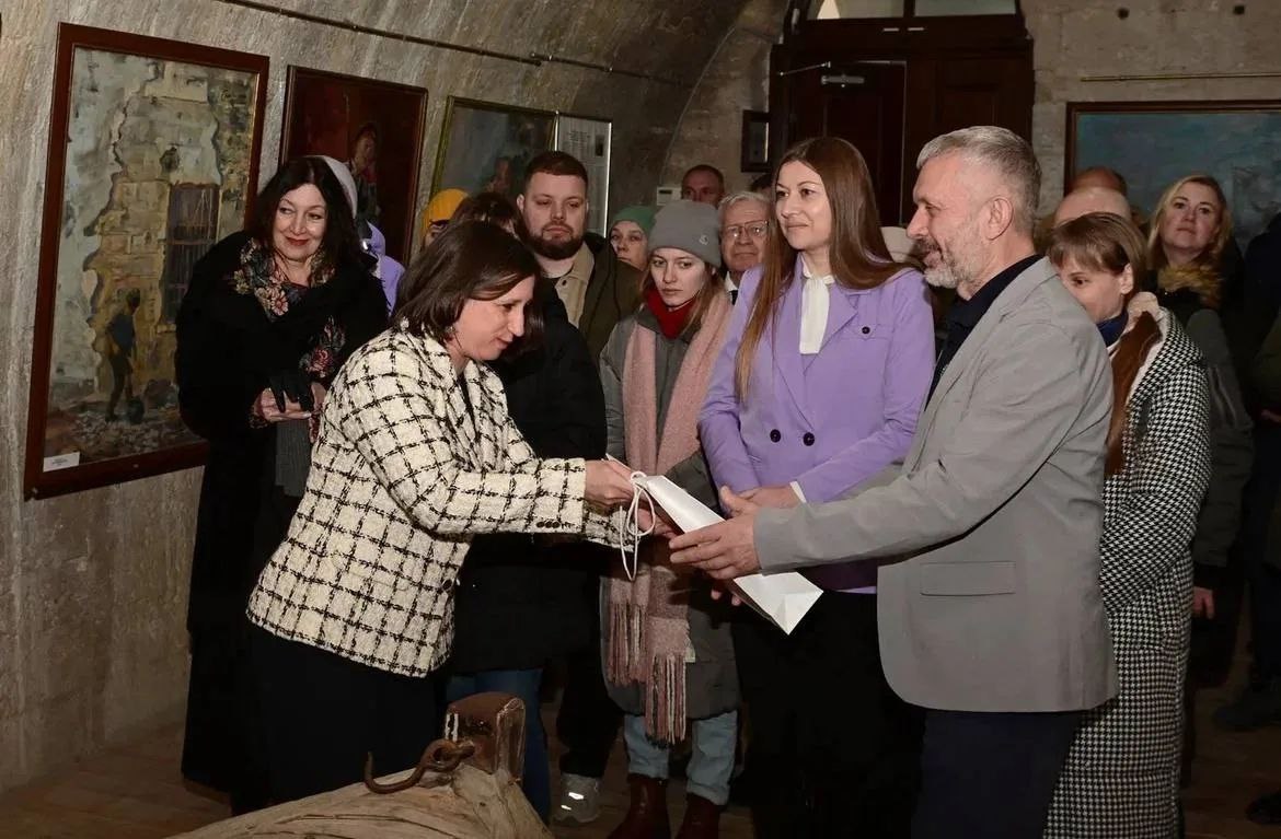 В Музее «Михайловская батарея» при поддержке Российского государственного музея Арктики и Антарктики и отделения Ассоциации полярников России в Севастополе стартовала уникальная выставка, посвящённая великому полярнику... В Музее «Михайловская батарея» при поддержке Российского государственного музея Арктики и Антарктики и отделения Ассоциации полярников России в Севастополе стартовала уникальная выставка, посвящённая великому полярнику...