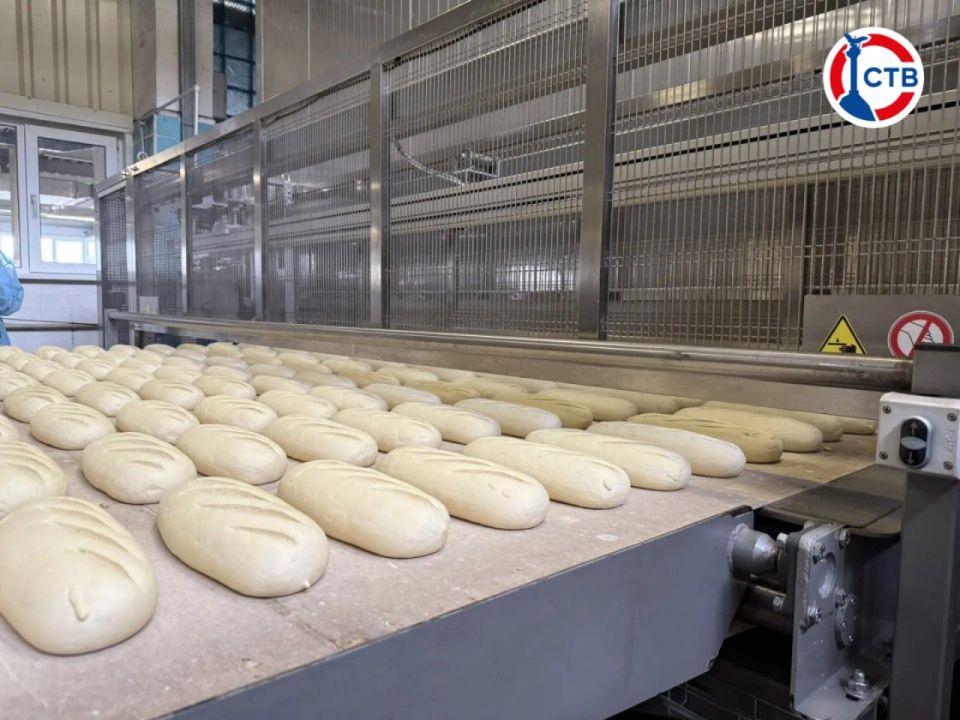 На севастопольском хлебозаводе запустили новую линию производства На севастопольском хлебозаводе запустили новую линию производства
