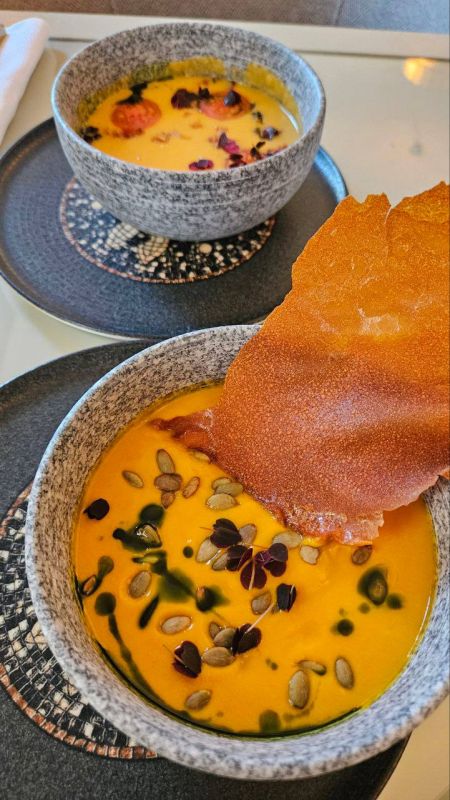 Гости советуют. Друзья, хочу поделиться с вами уникальной находкой для комфортного отдыха в Севастополе, которую я открыл на этих выходных Гости советуют. Друзья, хочу поделиться с вами уникальной находкой для комфортного отдыха в Севастополе, которую я открыл на этих выходных