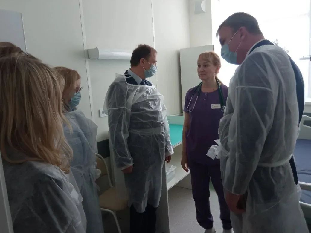 Александр Кулагин: Очередное выездное заседание Постоянного комитета по здравоохранению, социальной политике и поддержке семьи провели в Городской больнице № 5 "Центр охраны здоровья матери и ребенка" Александр Кулагин: Очередное выездное заседание Постоянного комитета по здравоохранению, социальной политике и поддержке семьи провели в Городской больнице № 5 "Центр охраны здоровья матери и ребенка"