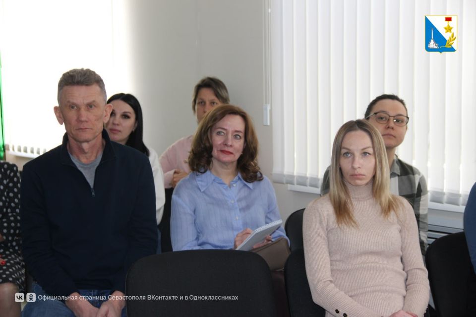 Более 100 севастопольских семей уже получили юридические консультации в семейном МФЦ Более 100 севастопольских семей уже получили юридические консультации в семейном МФЦ