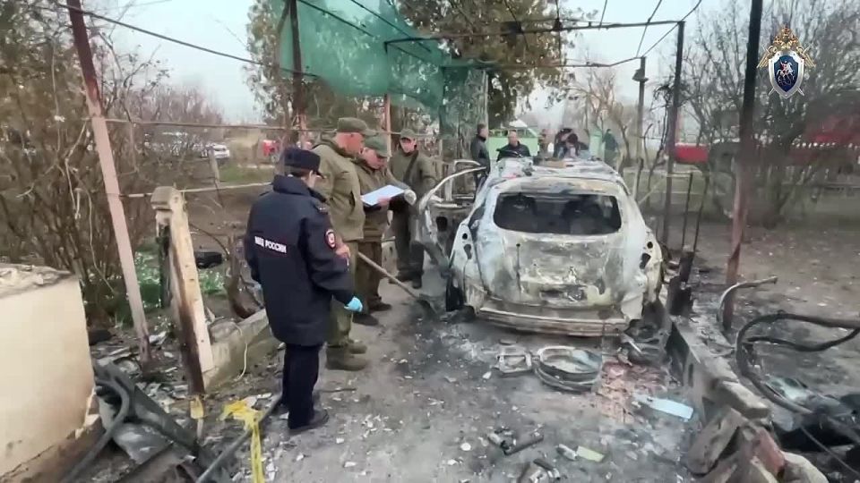 В Крыму мужчина ранил четырех полицейских из ружья и поджег дом – Следком