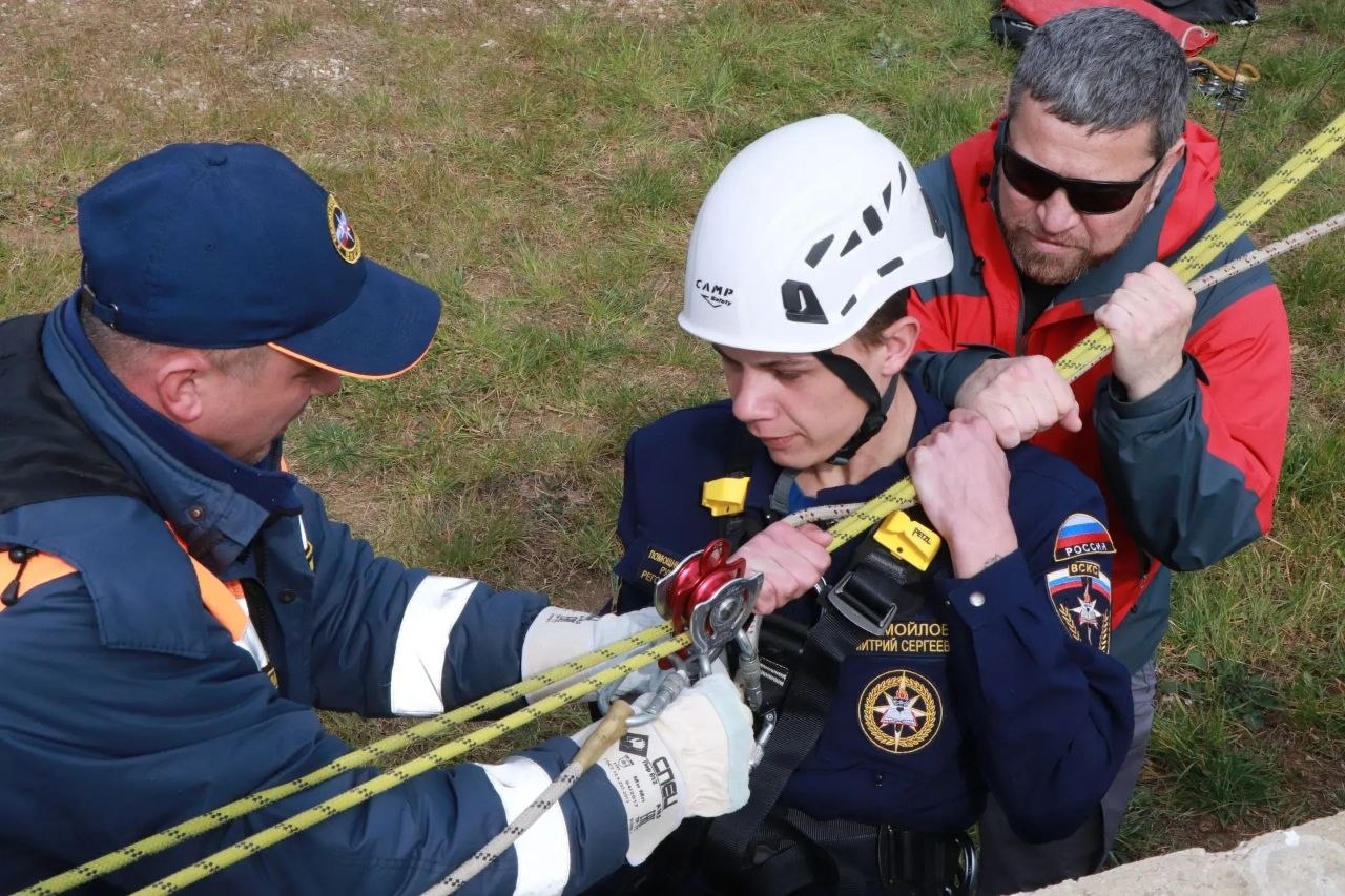В пожарно-спасательной части села Павловка прошла встреча с молодежью В пожарно-спасательной части села Павловка прошла встреча с молодежью