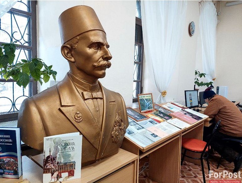 175 лет назад родился Исмаил Гаспринский — крымский просветитель, издатель и один из тех, кто пытался соединить разные культуры не лозунгами, а через школу, печать и живой разговор