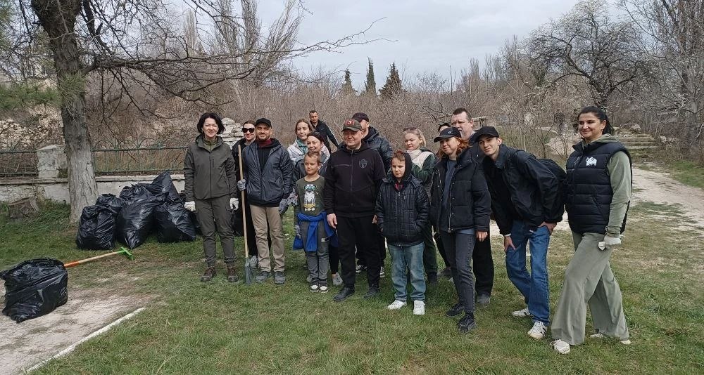 Весна - это не только время пробуждения природы, но и пора наведения чистоты и порядка Весна - это не только время пробуждения природы, но и пора наведения чистоты и порядка