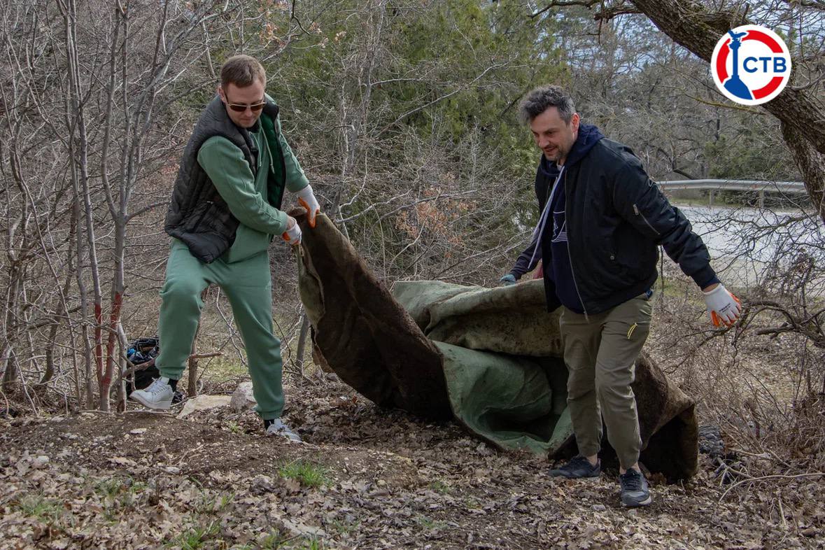 В Севастополе стартовал традиционный сезон субботников В Севастополе стартовал традиционный сезон субботников