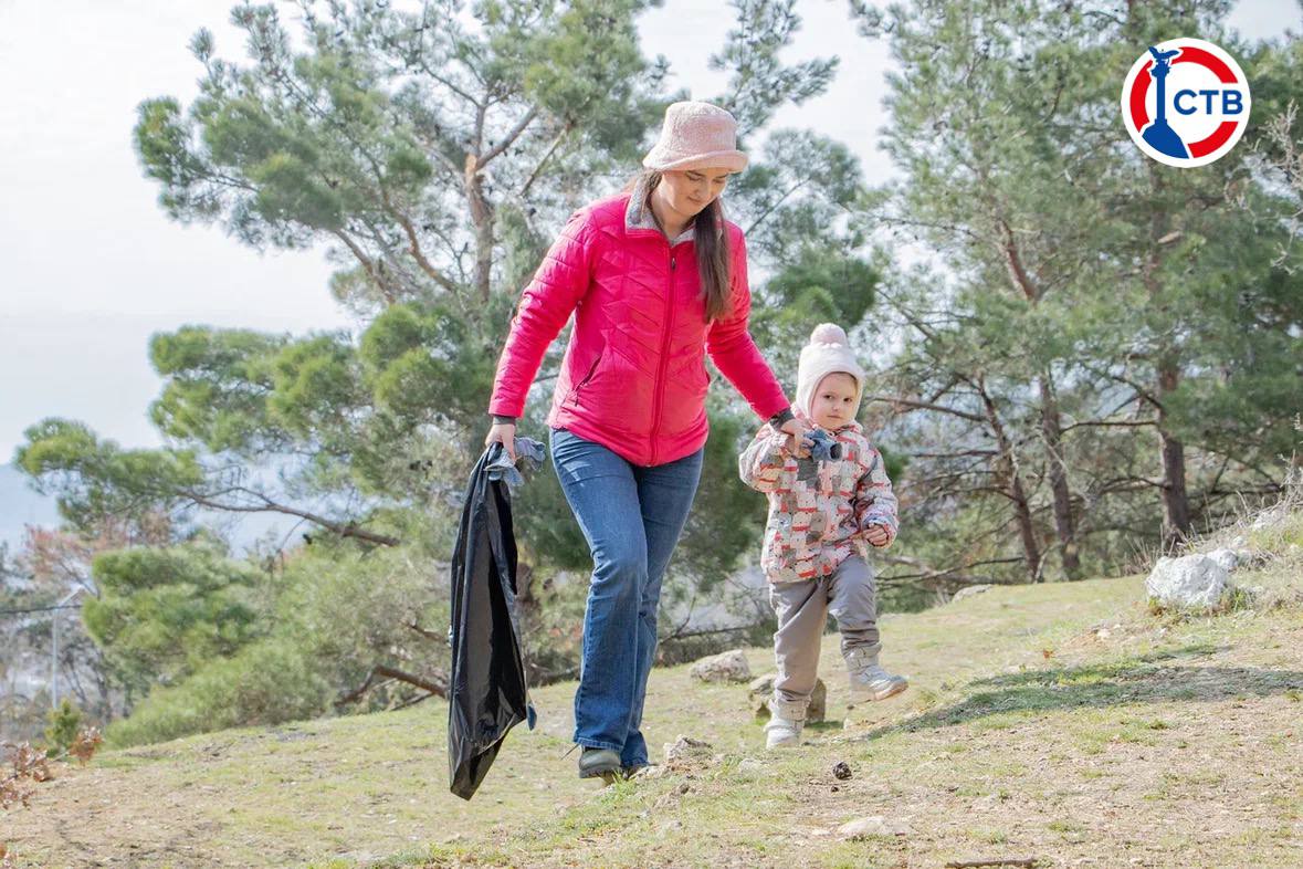 В Севастополе стартовал традиционный сезон субботников В Севастополе стартовал традиционный сезон субботников