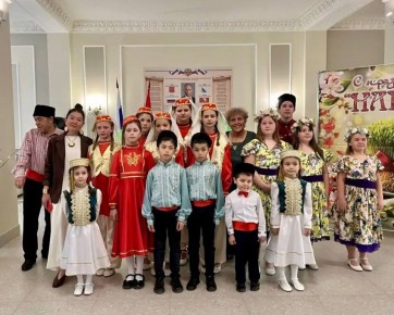 В Доме культуры с. Верхнесадовое прошел праздник весны и традиций