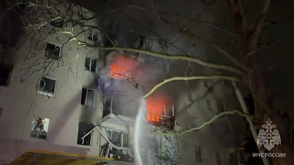 Пожар в доме на Корчагина в Севастополе потушили