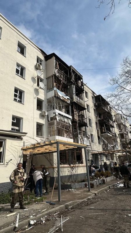 Уголовное дело о незаконном хранении взрывного вещества возбуждено после взрыва в пятиэтажке в Севастополе