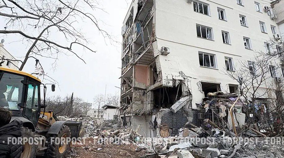 В домах, пострадавших при взрыве в Севастополя, почти полностью восстановили подачу света и воды