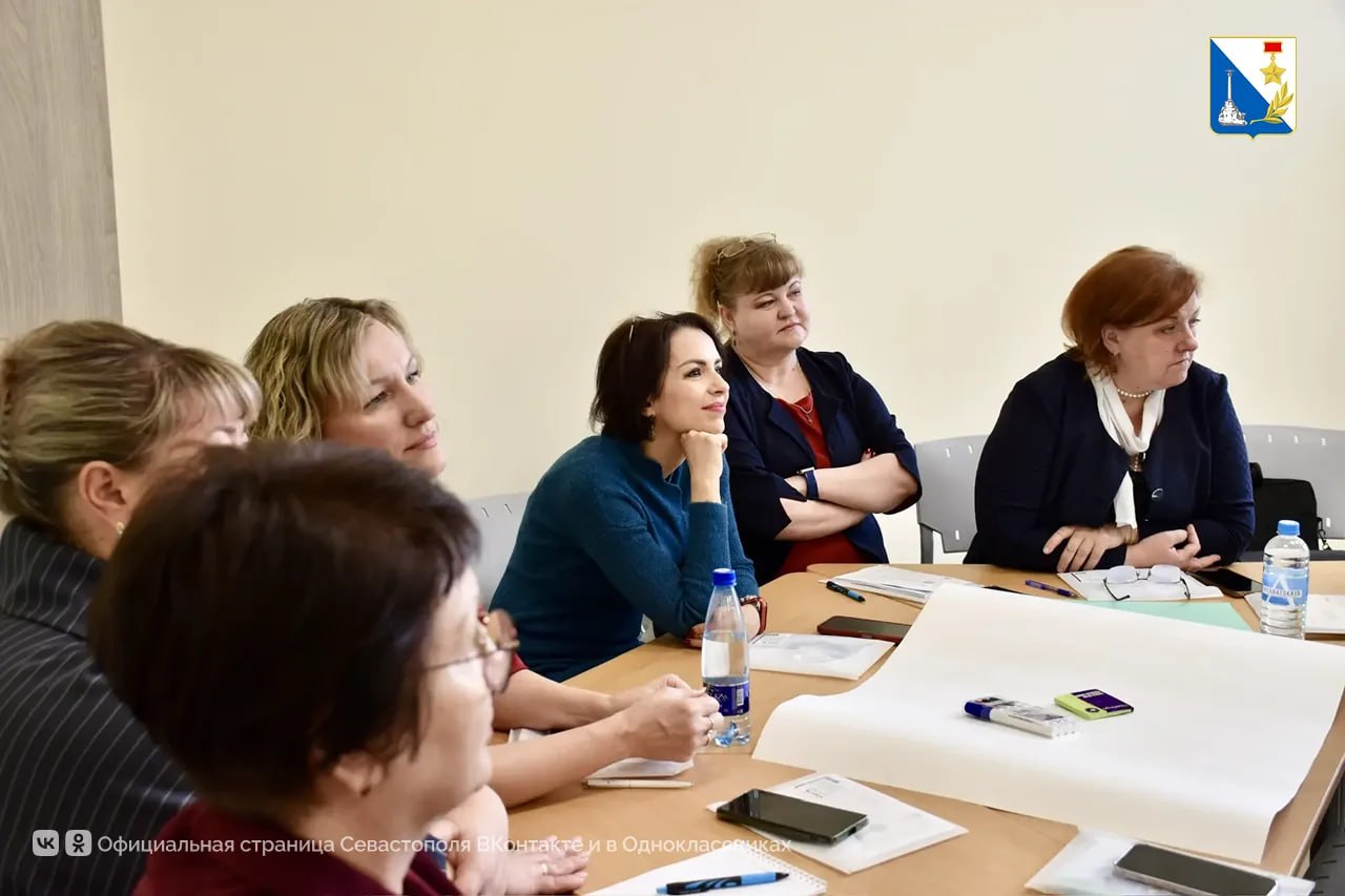 380 педагогов собрал в Севастополе форум «Наставничество: от модели к реализации» 380 педагогов собрал в Севастополе форум «Наставничество: от модели к реализации»