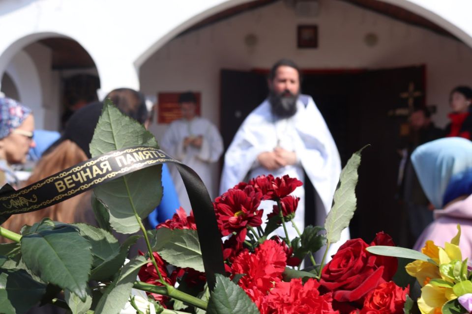 Севастополь простился с Ольгой Родиковой, погибшей при взрыве на улице Павла Корчагина